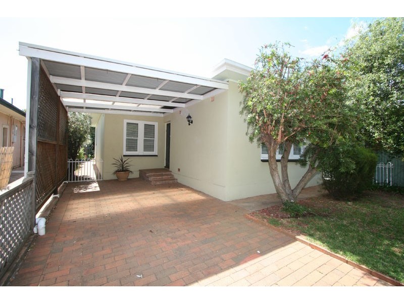 16a East Parade, Kingswood SA 5062