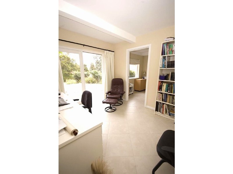 5 Derrington Street, Glen Osmond SA 5064