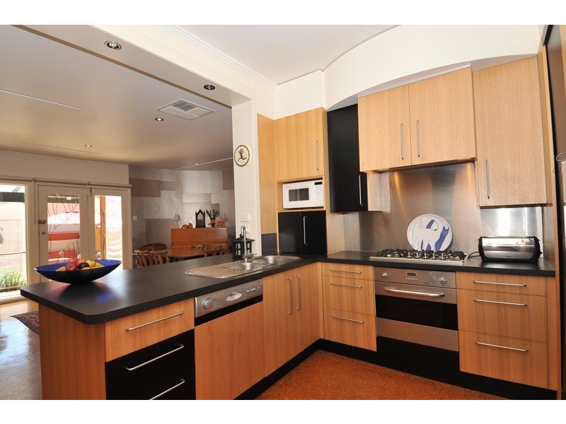 16 Fisher Street, Magill SA 5072