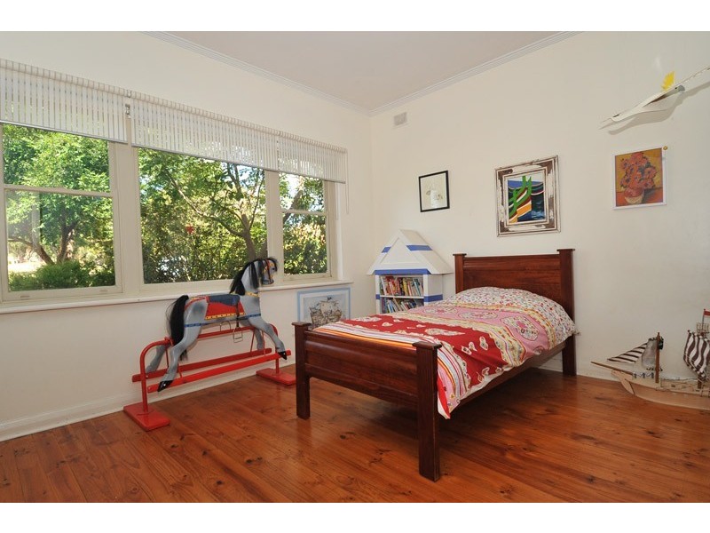 16 Fisher Street, Magill SA 5072