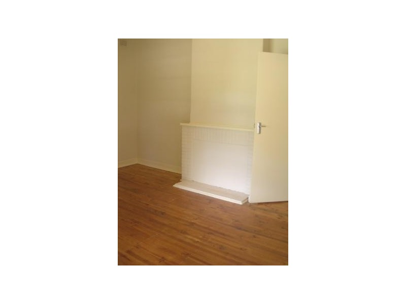 16 Garland Avenue, Kilburn SA 5084