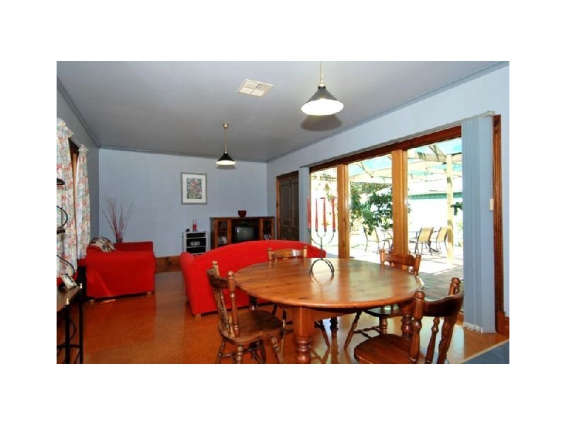 28 Amherst Avenue, Trinity Gardens SA 5068