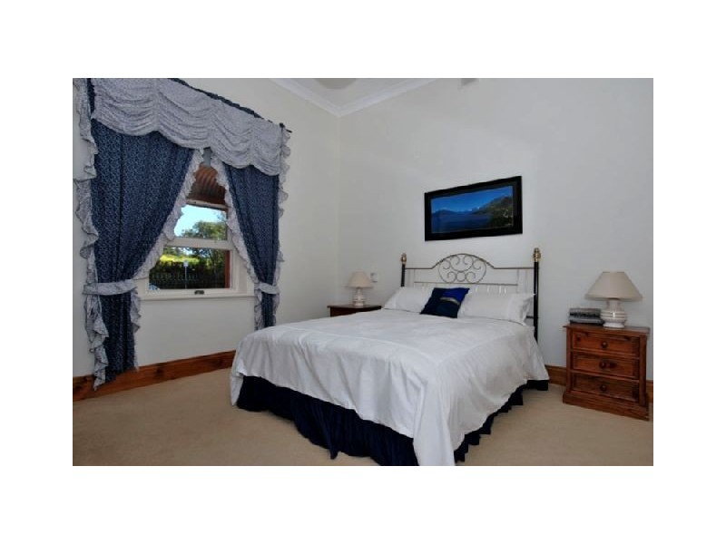 28 Amherst Avenue, Trinity Gardens SA 5068