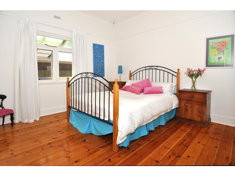413 The Parade, Kensington Gardens SA 5068