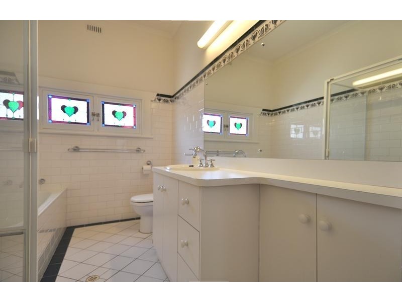 413 The Parade, Kensington Gardens SA 5068