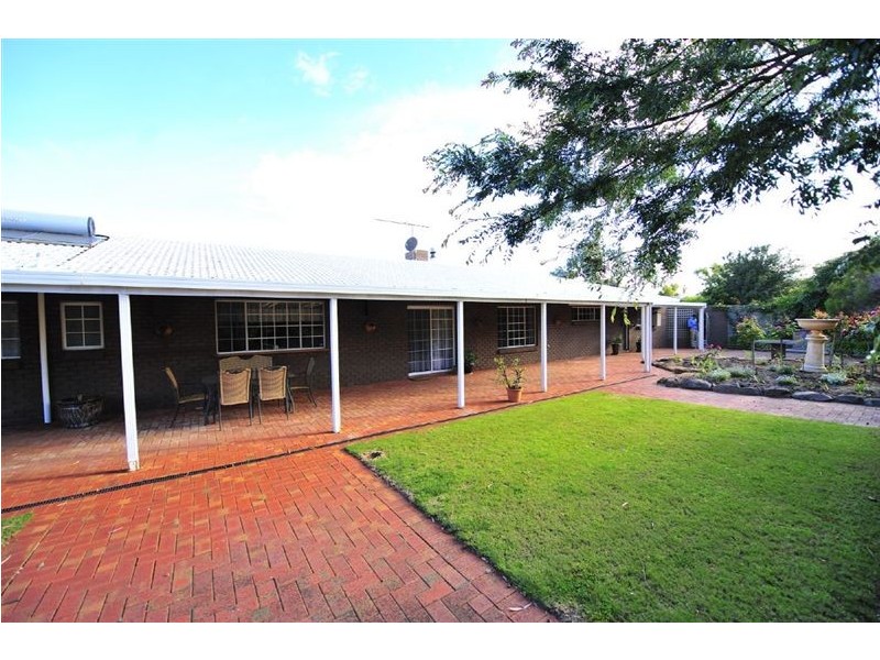 16 Ewen Street, Kingscote SA 5223