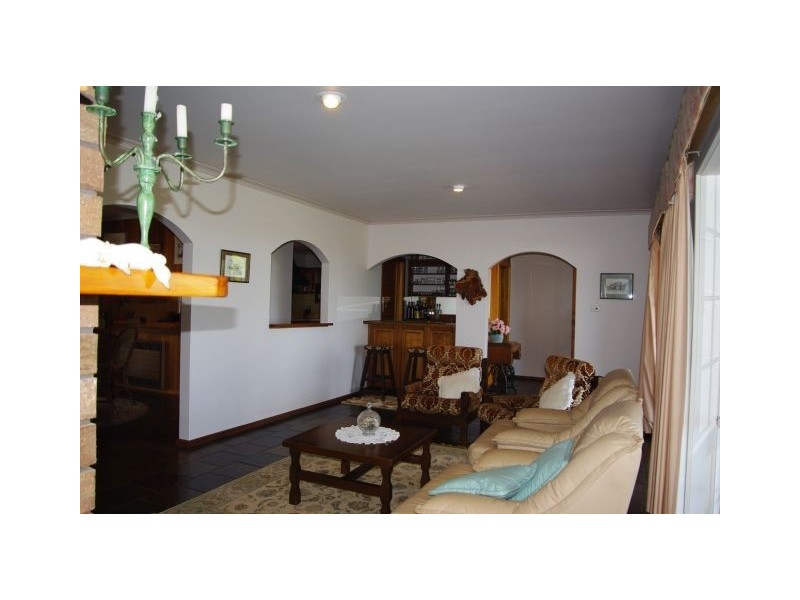 16 Ewen Street, Kingscote SA 5223