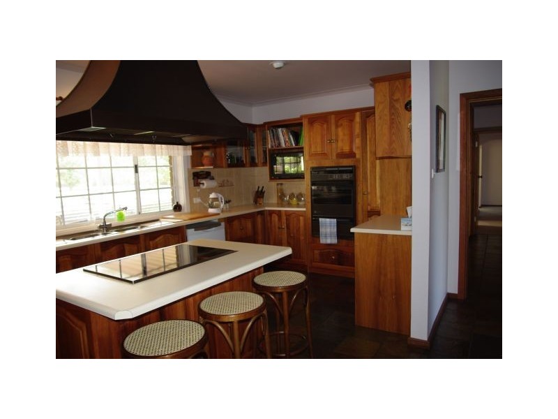 16 Ewen Street, Kingscote SA 5223