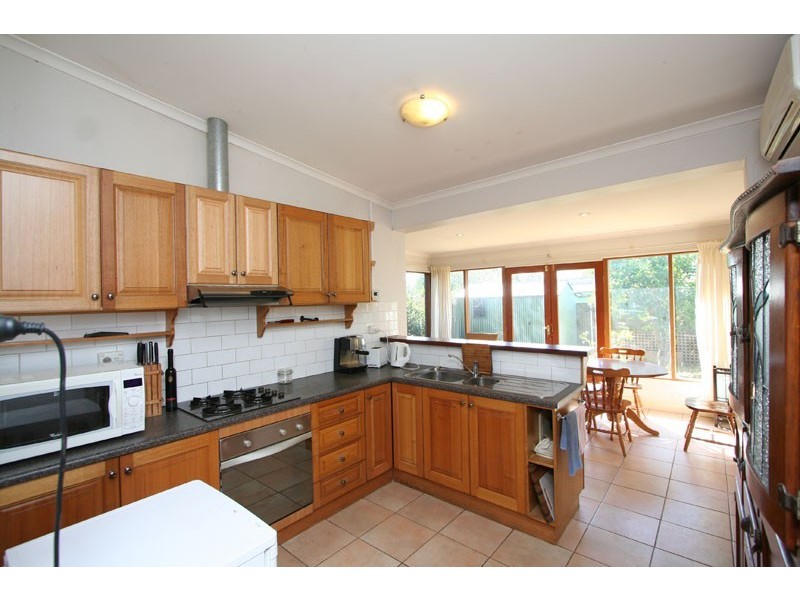 8 Dover Street, Maylands SA 5069