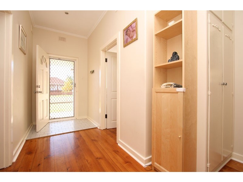 37 Flinders Parade, Flinders Park SA 5025