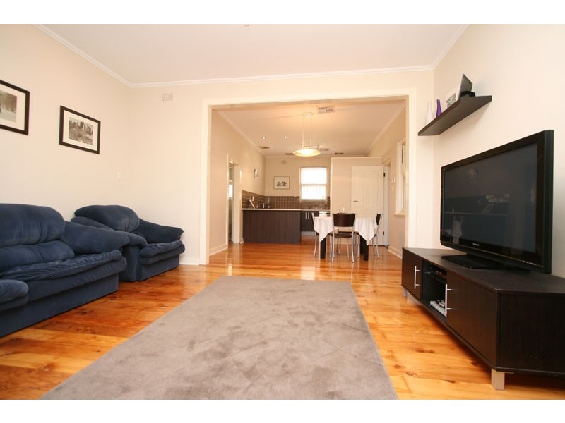 37 Flinders Parade, Flinders Park SA 5025