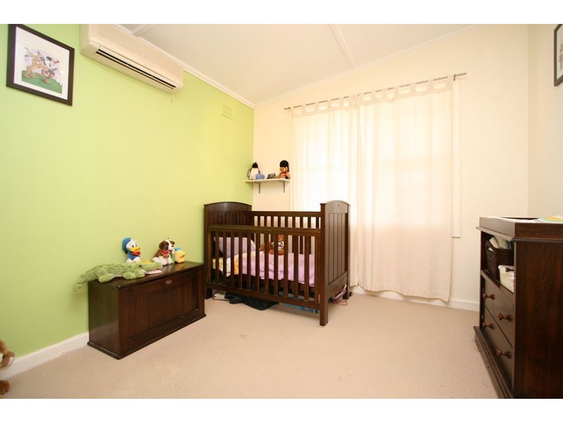 37 Flinders Parade, Flinders Park SA 5025