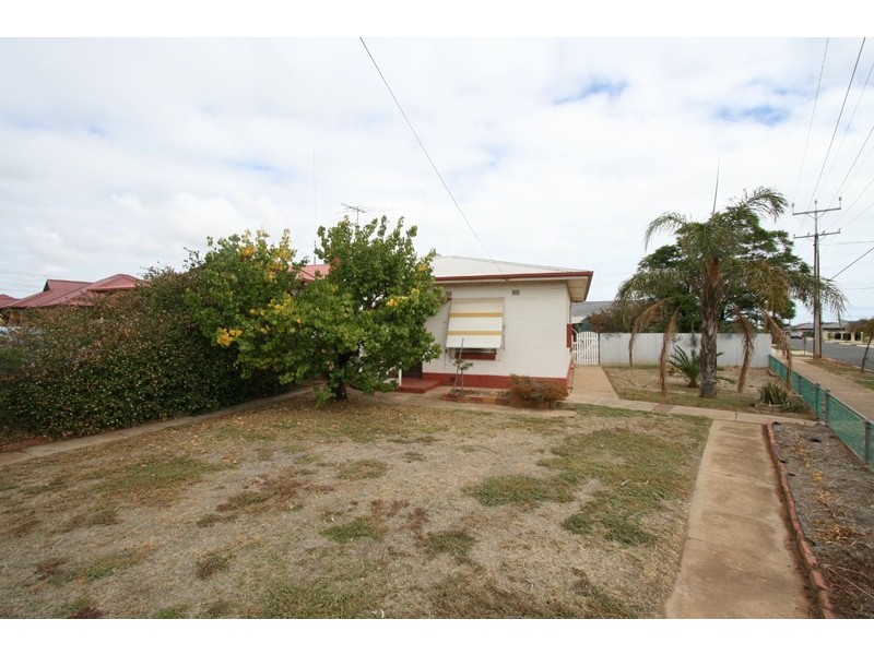 17 Trafford Street, Mansfield Park SA 5012