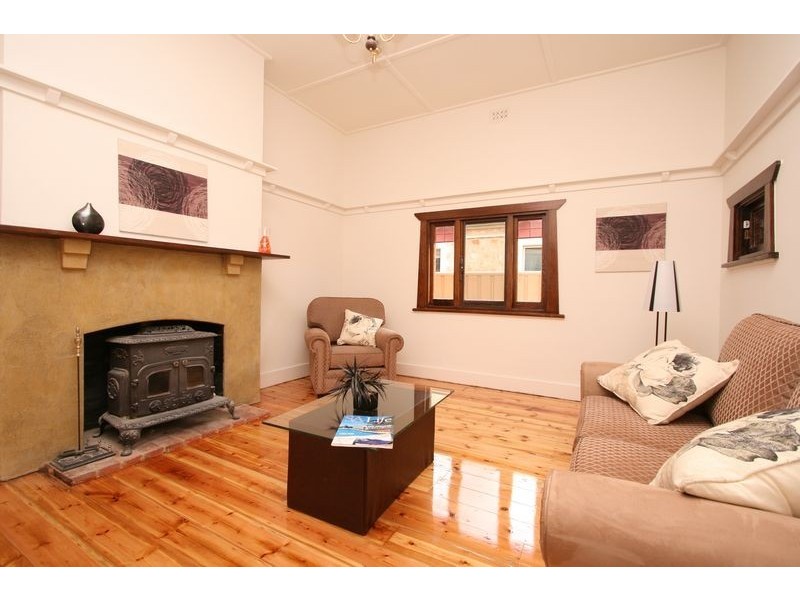 12 Stuart Road, Prospect SA 5082