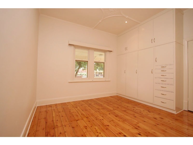 7 Glengarry Street, Woodville South SA 5011