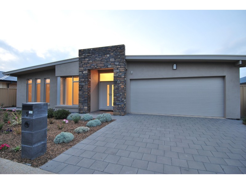 9 Sunday Boulevard, Aldinga Beach SA 5173