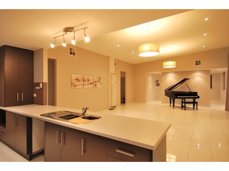 9 Sunday Boulevard, Aldinga Beach SA 5173