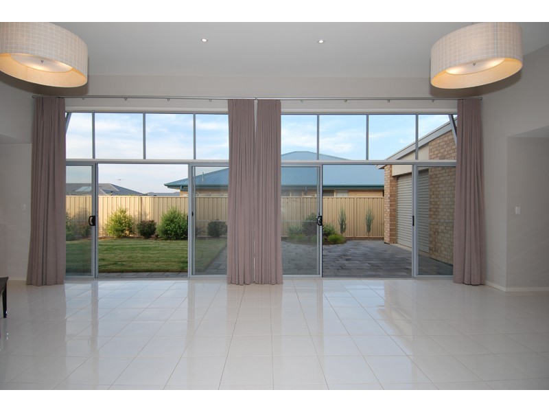 9 Sunday Boulevard, Aldinga Beach SA 5173