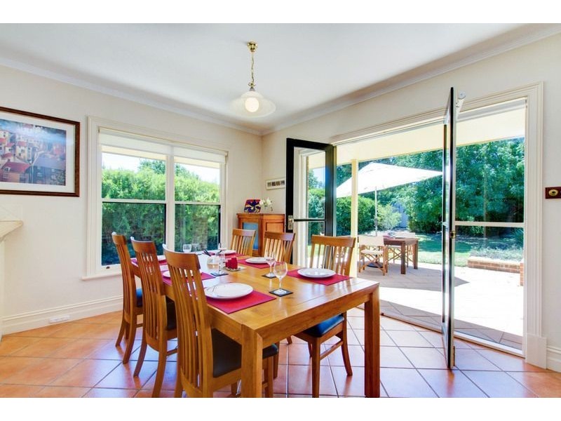 25 Emily Avenue, Clapham SA 5062