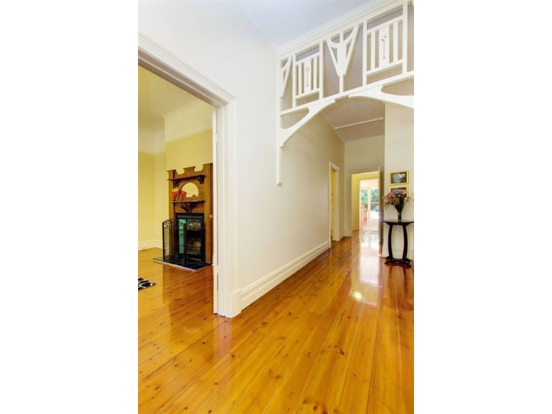 25 Emily Avenue, Clapham SA 5062