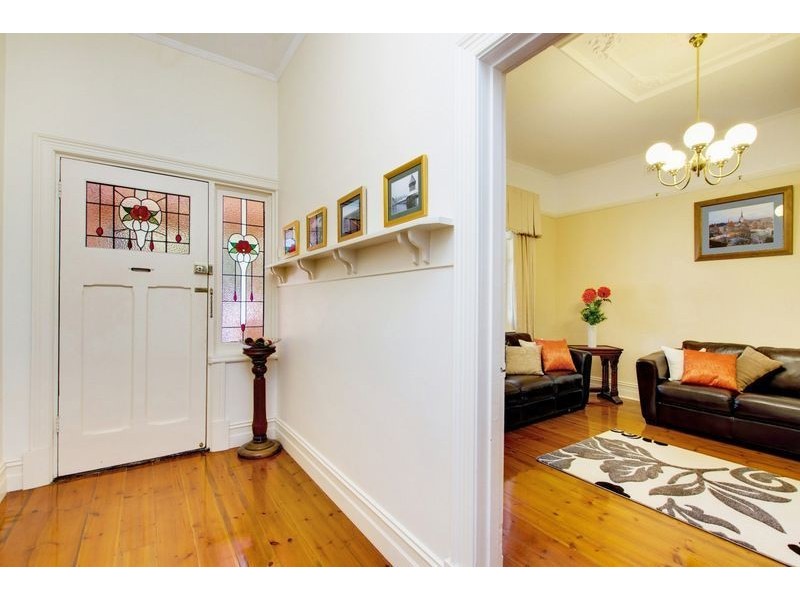 25 Emily Avenue, Clapham SA 5062