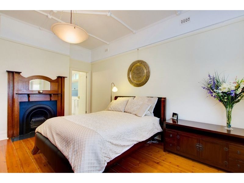 25 Emily Avenue, Clapham SA 5062