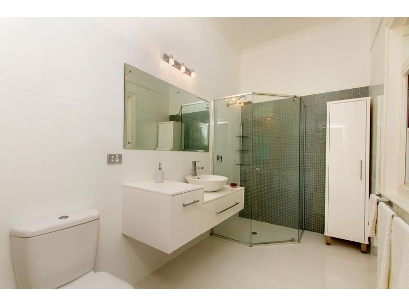 25 Emily Avenue, Clapham SA 5062