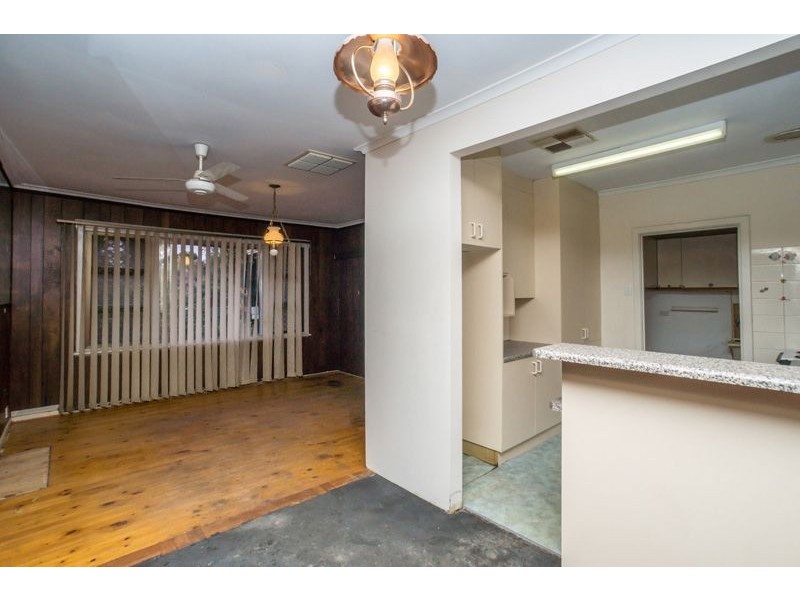 10 School Drive, Banksia Park SA 5091