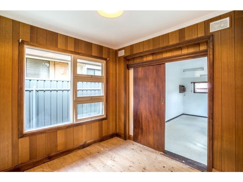 10 School Drive, Banksia Park SA 5091