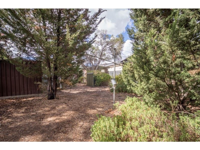 10 School Drive, Banksia Park SA 5091