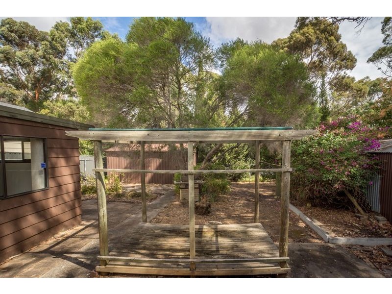 10 School Drive, Banksia Park SA 5091