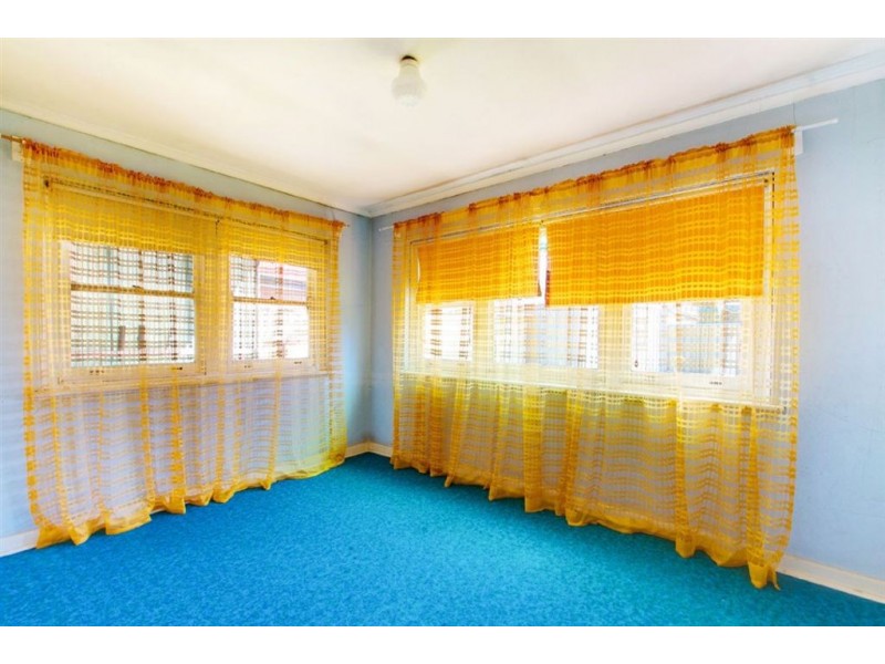 4 Howie Court, Woodville South SA 5011