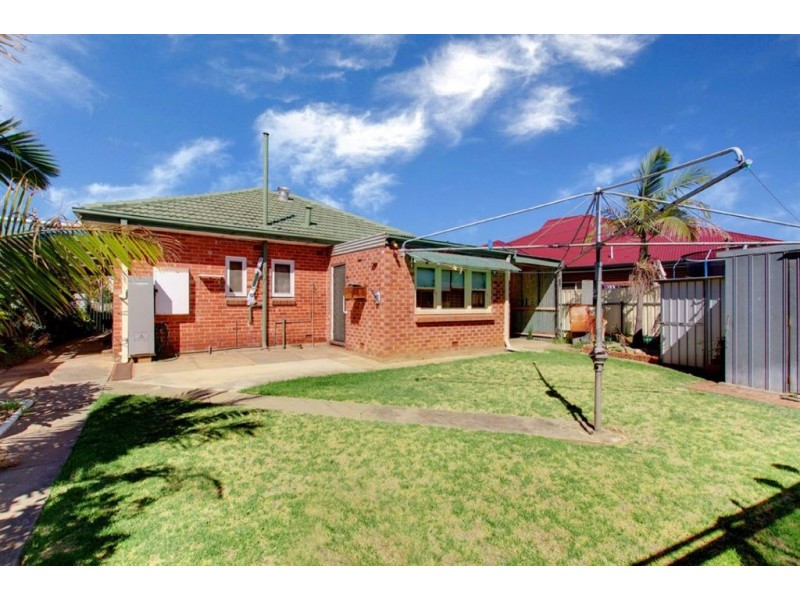 4 Howie Court, Woodville South SA 5011