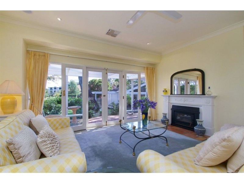 24 Statenborough Street, Leabrook SA 5068
