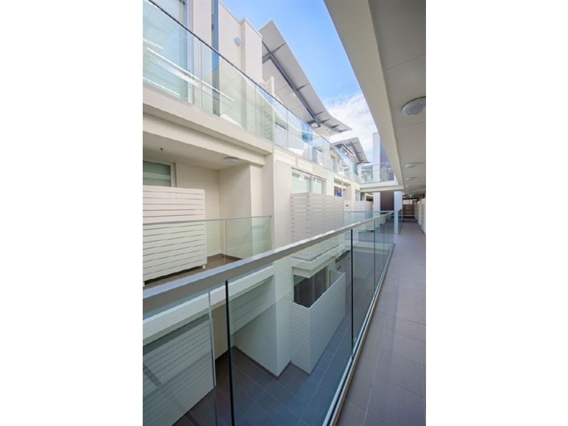 215/356 Seaview Road, Henley Beach SA 5022