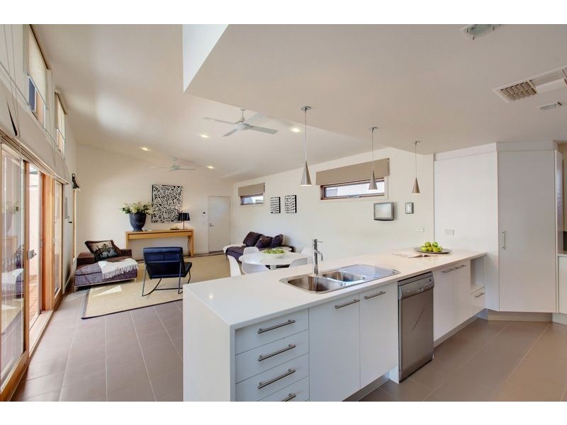 1 Lochiel Parkway  “Lochiel Park”, Campbelltown SA 5074