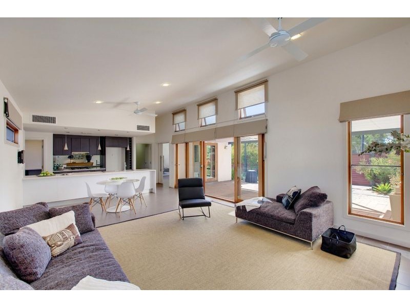 1 Lochiel Parkway  “Lochiel Park”, Campbelltown SA 5074