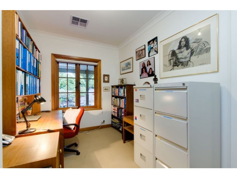 120 Cave Avenue, Bridgewater SA 5155