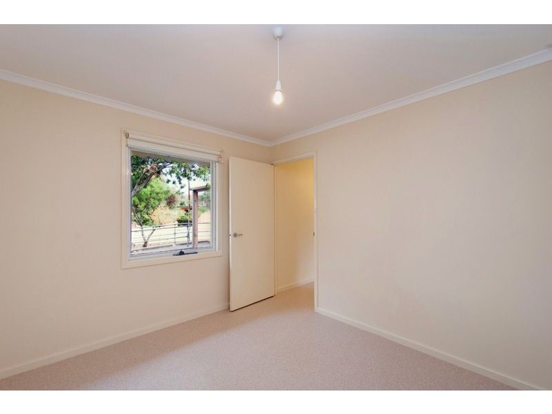 17 Mitchell Street East, Seaton SA 5023