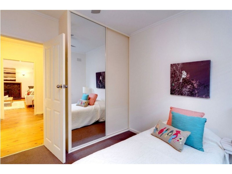 17 Steventon Drive, Banksia Park SA 5091