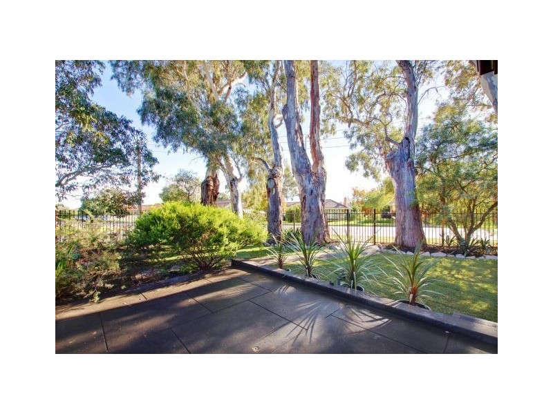 22 Woodforde Road, Magill SA 5072