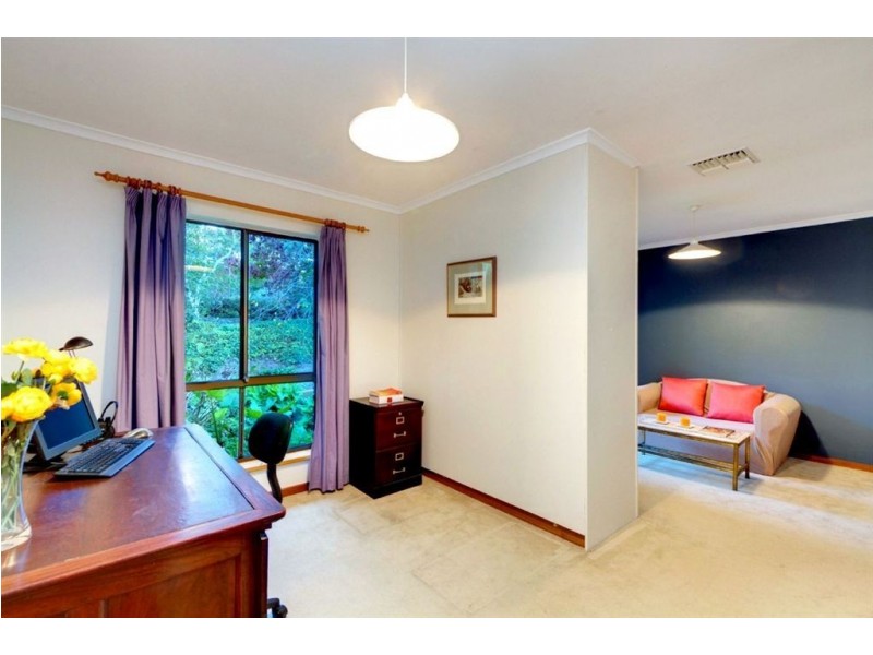 9 Stott Place, Stirling SA 5152
