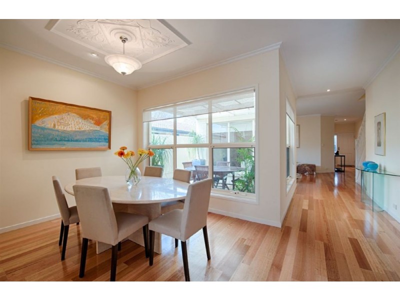 24B Seventh Avenue, St Peters SA 5069