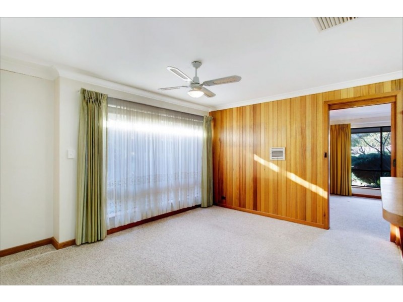 2/4 Anglers Court, West Lakes Shore SA 5020