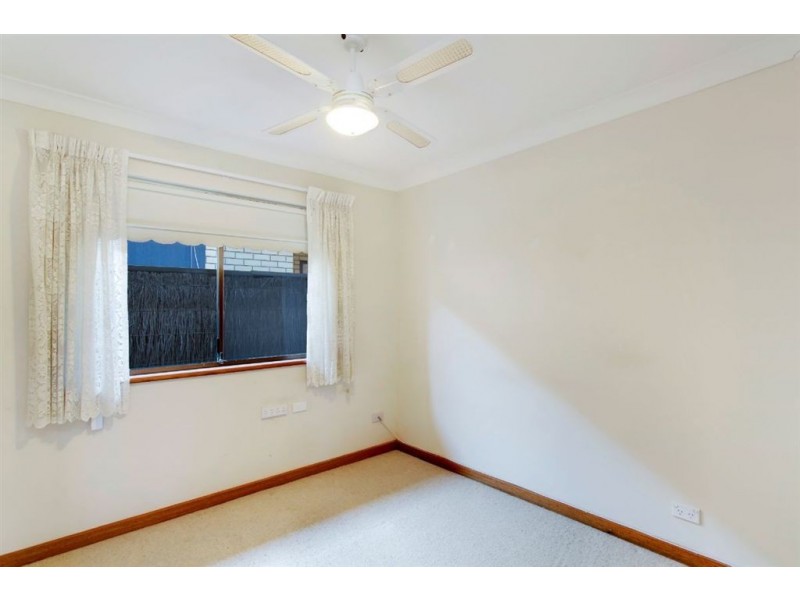 2/4 Anglers Court, West Lakes Shore SA 5020