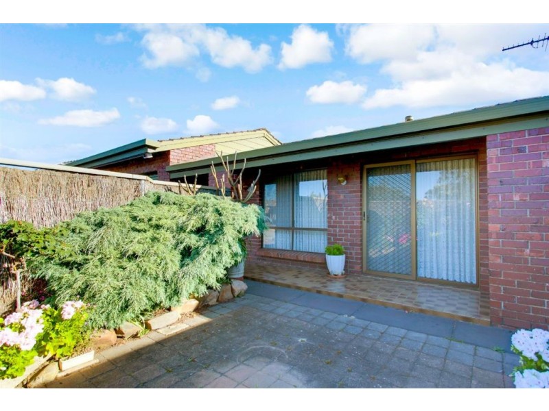 2/4 Anglers Court, West Lakes Shore SA 5020