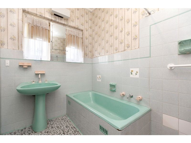 8 Debney Street, Fulham Gardens SA 5024