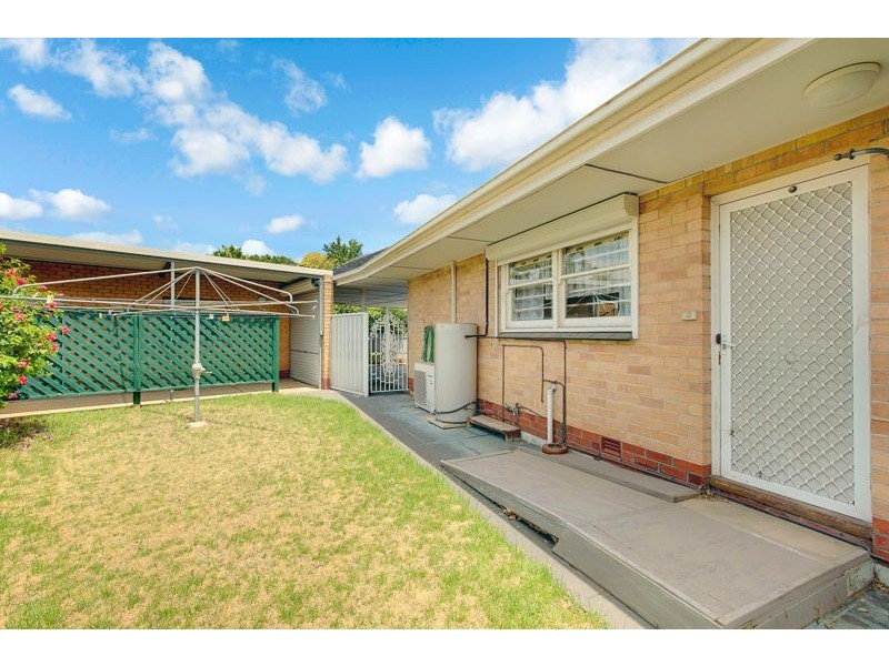 8 Debney Street, Fulham Gardens SA 5024