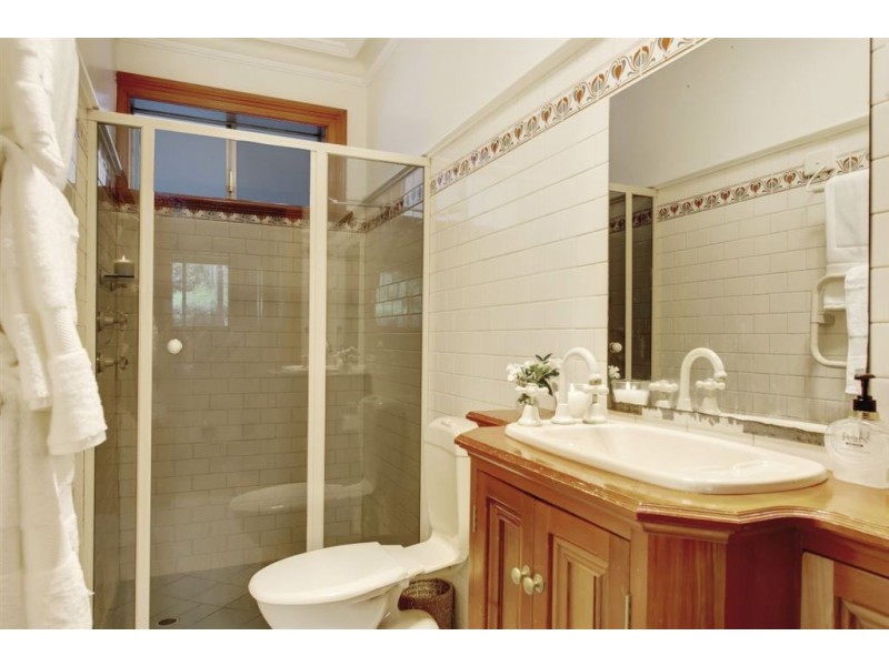 5 vale road, Hawthorndene SA 5051