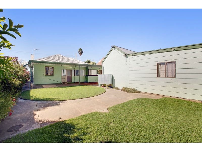 27 Guilford Avenue, Prospect SA 5082